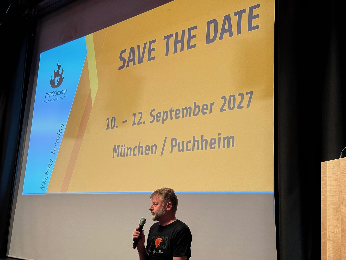 Member of Organizing Committee during TYPO3 Camp Munich closing presentation.